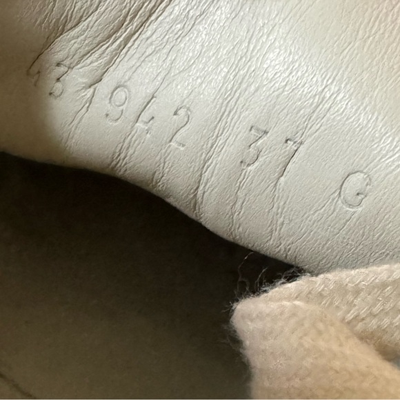 Gucci Ace Sneaker With Bee Womens 7 - Picture 8 of 8